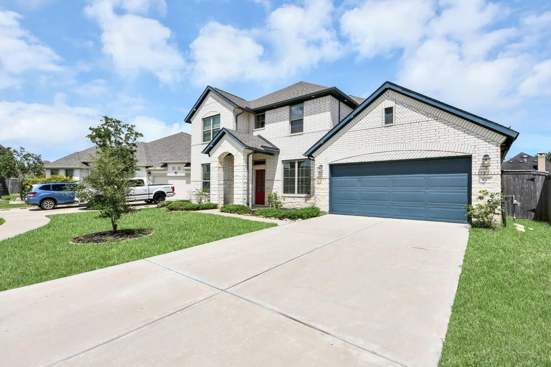 House in Fresno, Texas, United States 5 - 18647125