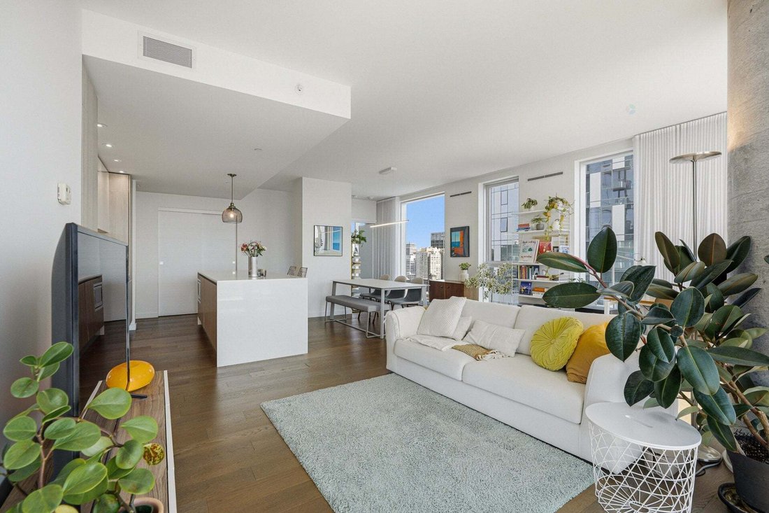 Condo in Montréal, Quebec, Canada 5 - 18644343