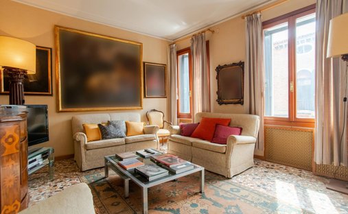 Apartment in Dorsoduro, Venice, Italy 1