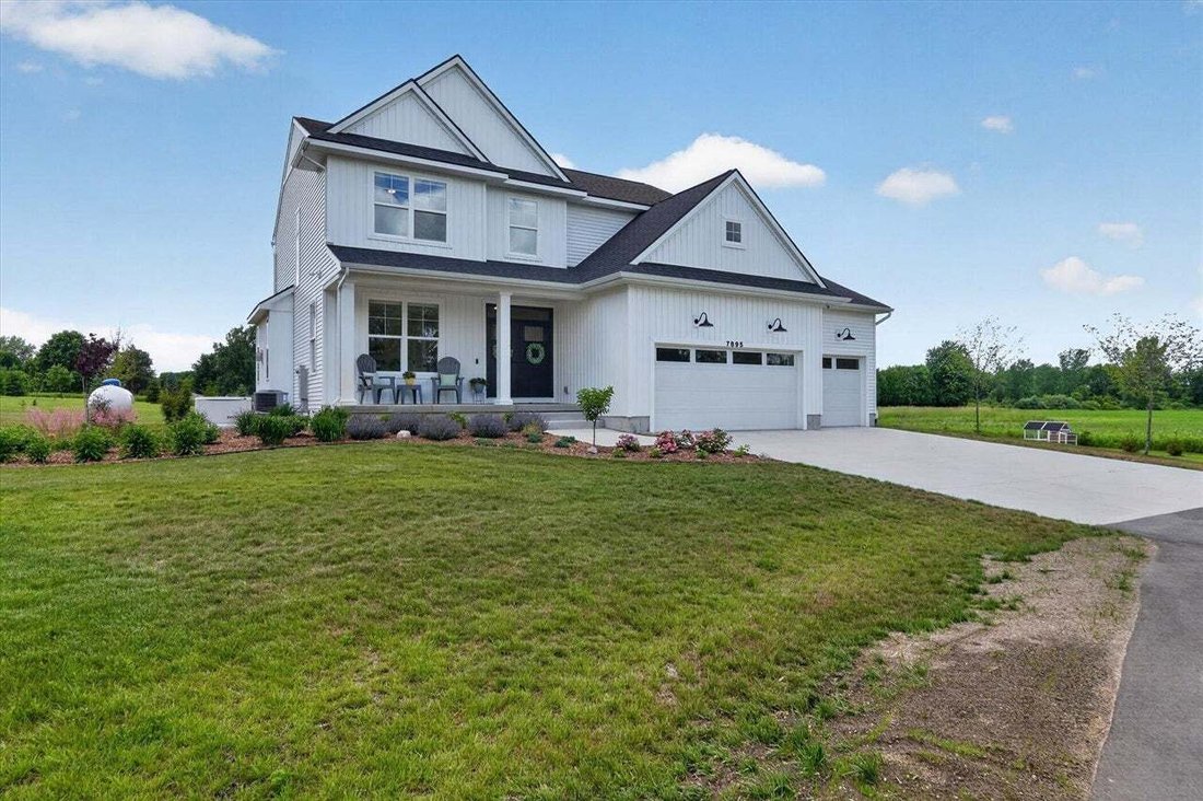 House in Howell, Michigan, United States 2 - 18645806