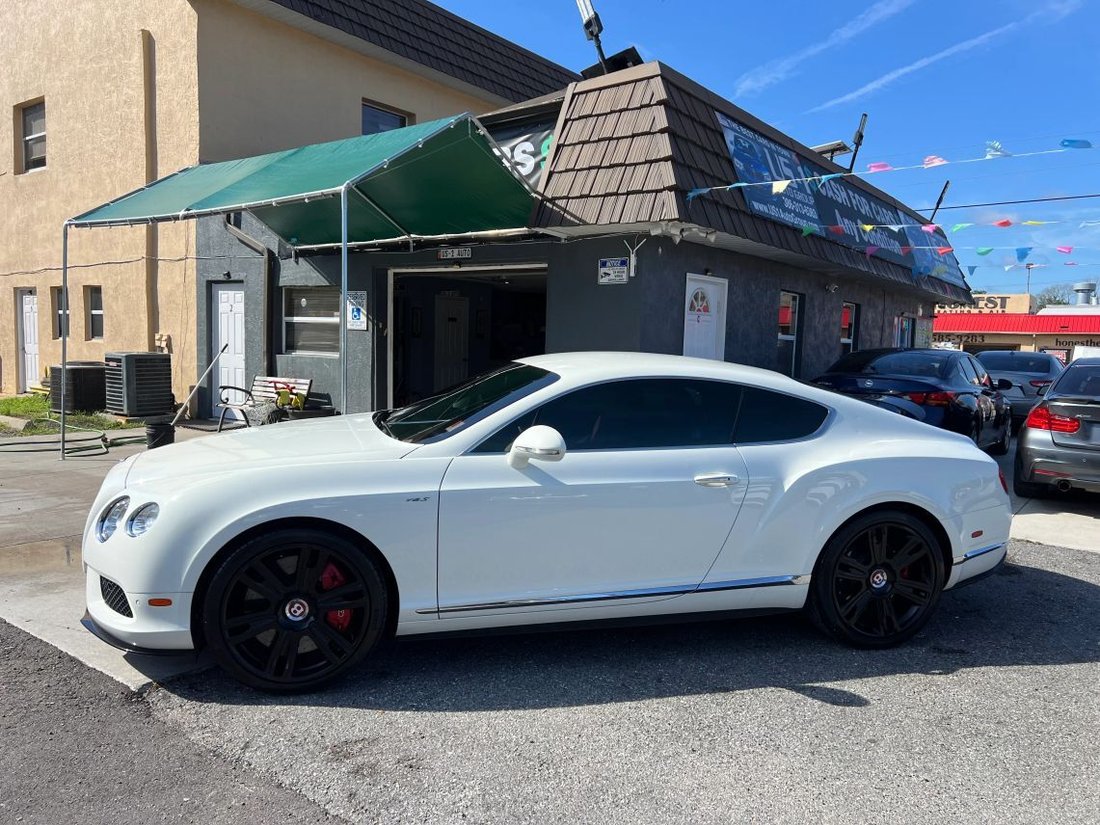 Coupe in Bunnell, FL, United States 2 - 18593281