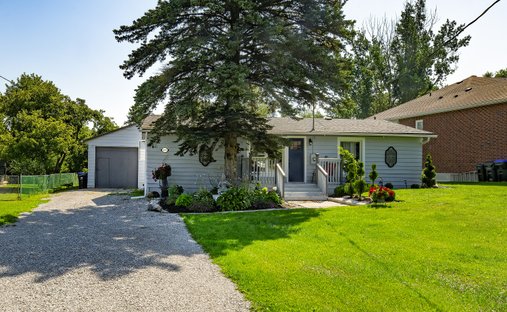 Casa a Innisfil, Ontario, Canada 1