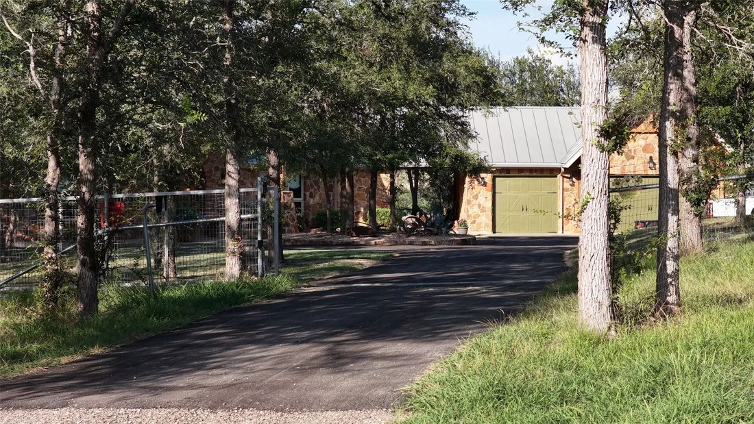 Farm Ranch in Lockhart, Texas, United States 3 - 18646863