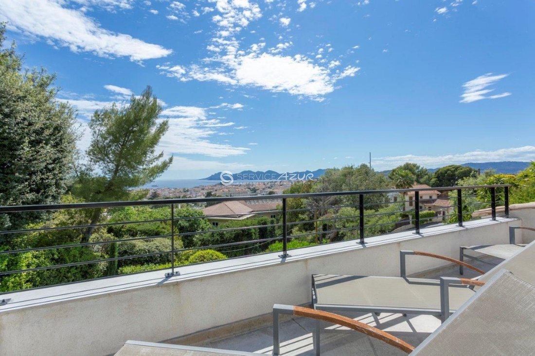 Villa in Cannes, Provence-Alpes-Côte d'Azur, France 2 - 18645001