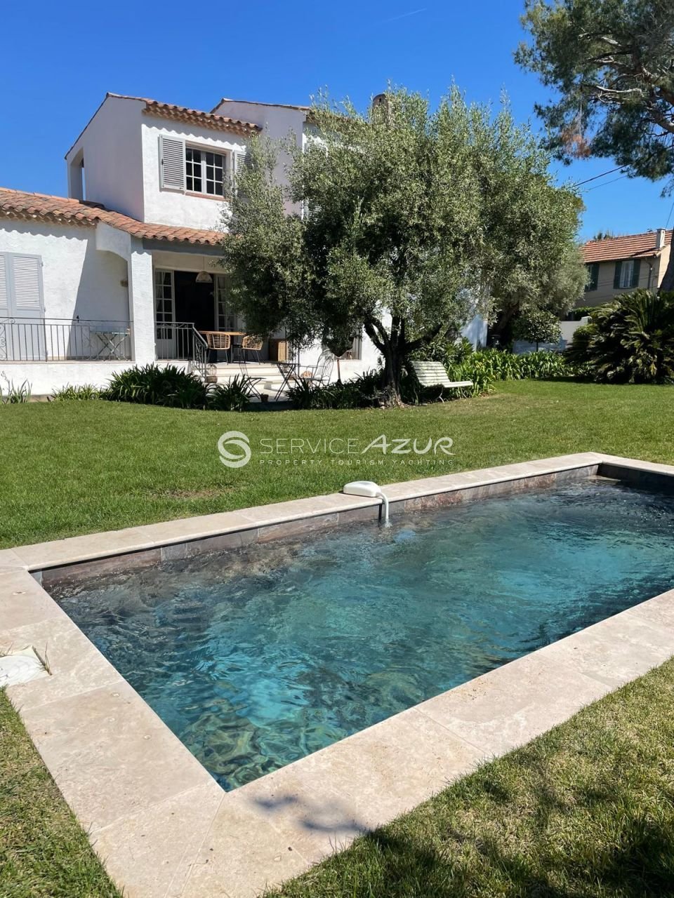 Villa in Vieille Ville, Antibes, France 2 - 18645181