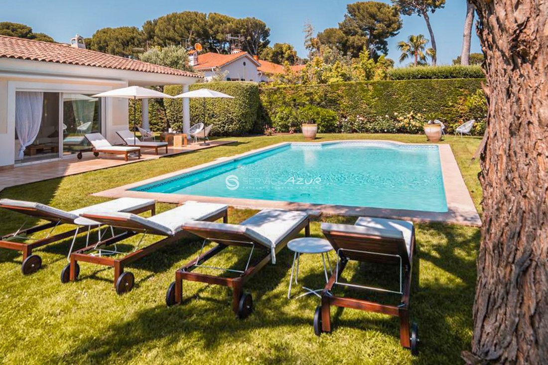 Villa in Vieille Ville, Antibes, France 4 - 18645108