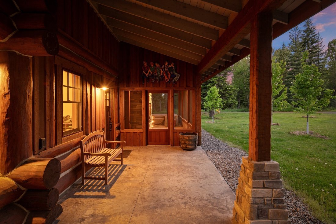 House in Sandpoint, Idaho, United States 3 - 18645061