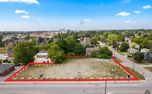 Land in Collingwood, Ontario, Canada 1