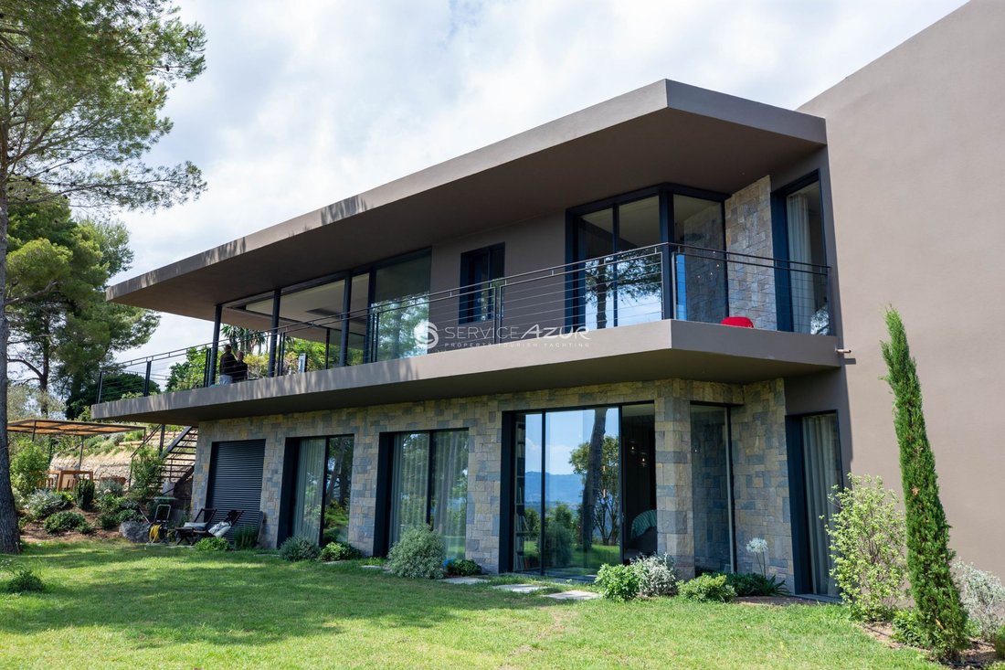 Villa in Mougins, Provence-Alpes-Côte d'Azur, France 3 - 18645018