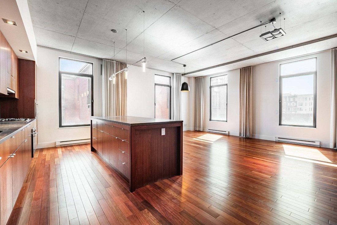 Condo in Montréal, Quebec, Canada 3 - 18644059