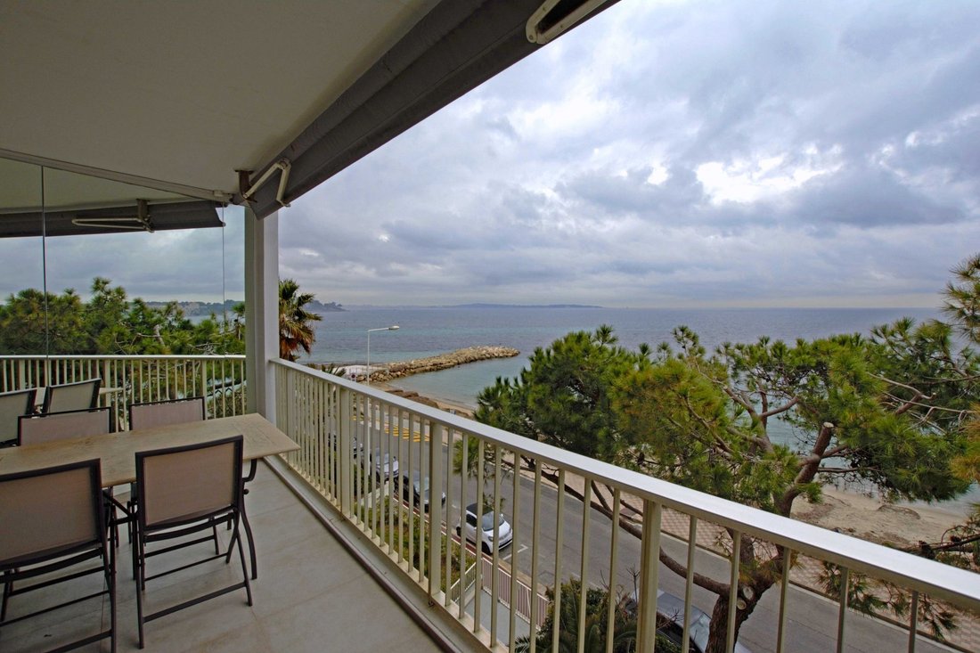 Apartment in Cannes, Provence-Alpes-Côte d'Azur, France 1 - 18644952