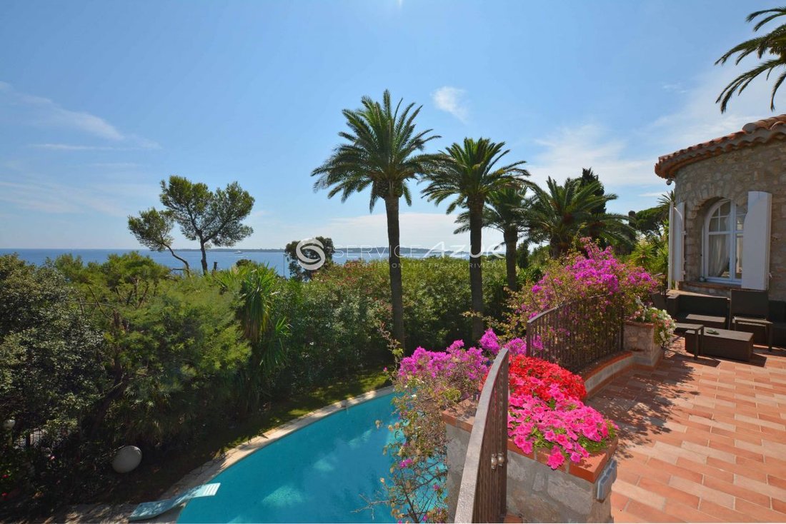 Villa in Cannes, Provence-Alpes-Côte d'Azur, France 4 - 18644529