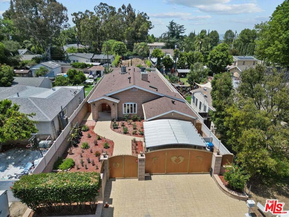 House in Los Angeles, California, United States 3 - 18645970