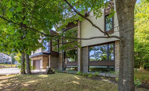 House in Saint-Jérôme, Quebec, Canada 1