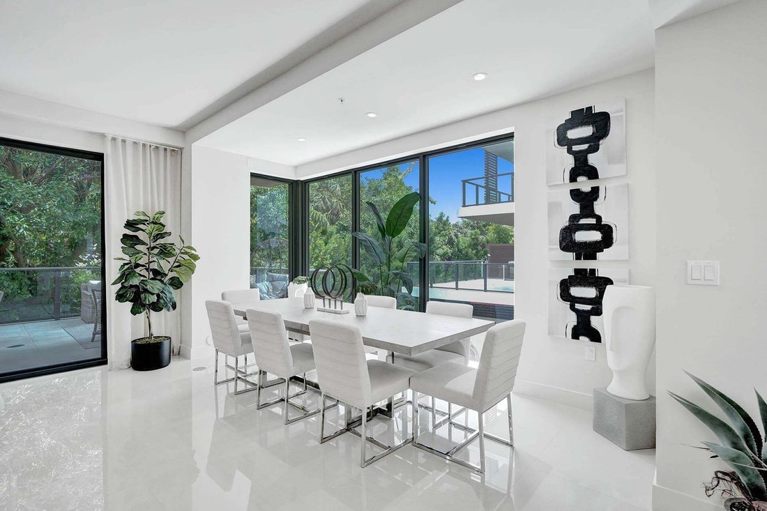 Condo in Fort Lauderdale, Florida, United States 2 - 18643582