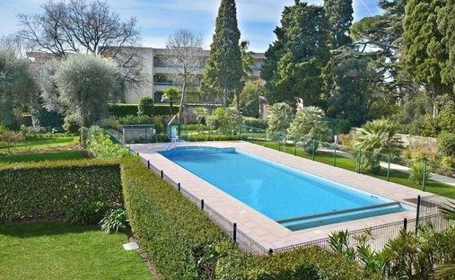 Apartment in Vieille Ville, Antibes, France 1