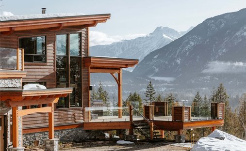 House in Revelstoke, British Columbia, Canada 1