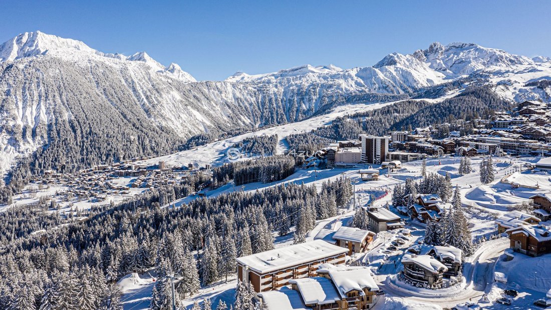 Villa in Saint-Bon-Tarentaise, Courchevel, France 3 - 18645279