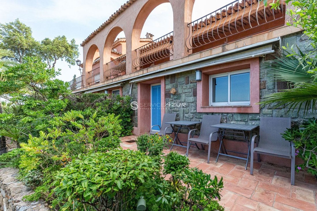 Villa in Ville-Les Saquedes-Le Bouillonnet, Sainte-Maxime, France 3 - 18645036