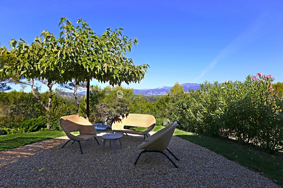 Villa in Mougins, Provence-Alpes-Côte d'Azur, France 2 - 18644944