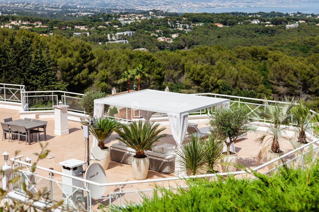 Villa in Centre, Vallauris, France 4 - 18645069