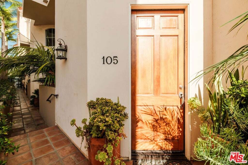 Condo in Santa Monica, California, United States 3 - 18645918