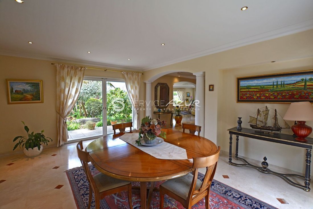 Villa in Mougins, Provence-Alpes-Côte d'Azur, France 5 - 18644869