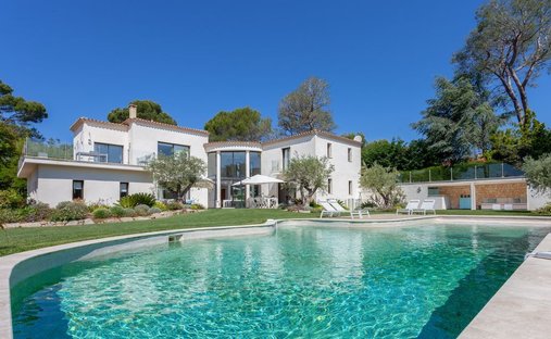 Villa in Village-Saint Julien-Saint Pierre, Biot, France 1