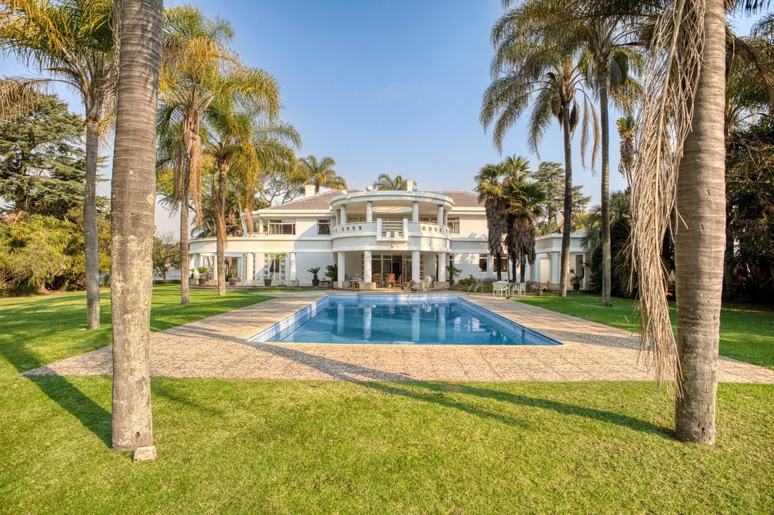 House in Johannesburg, Gauteng, South Africa 1 - 18644790
