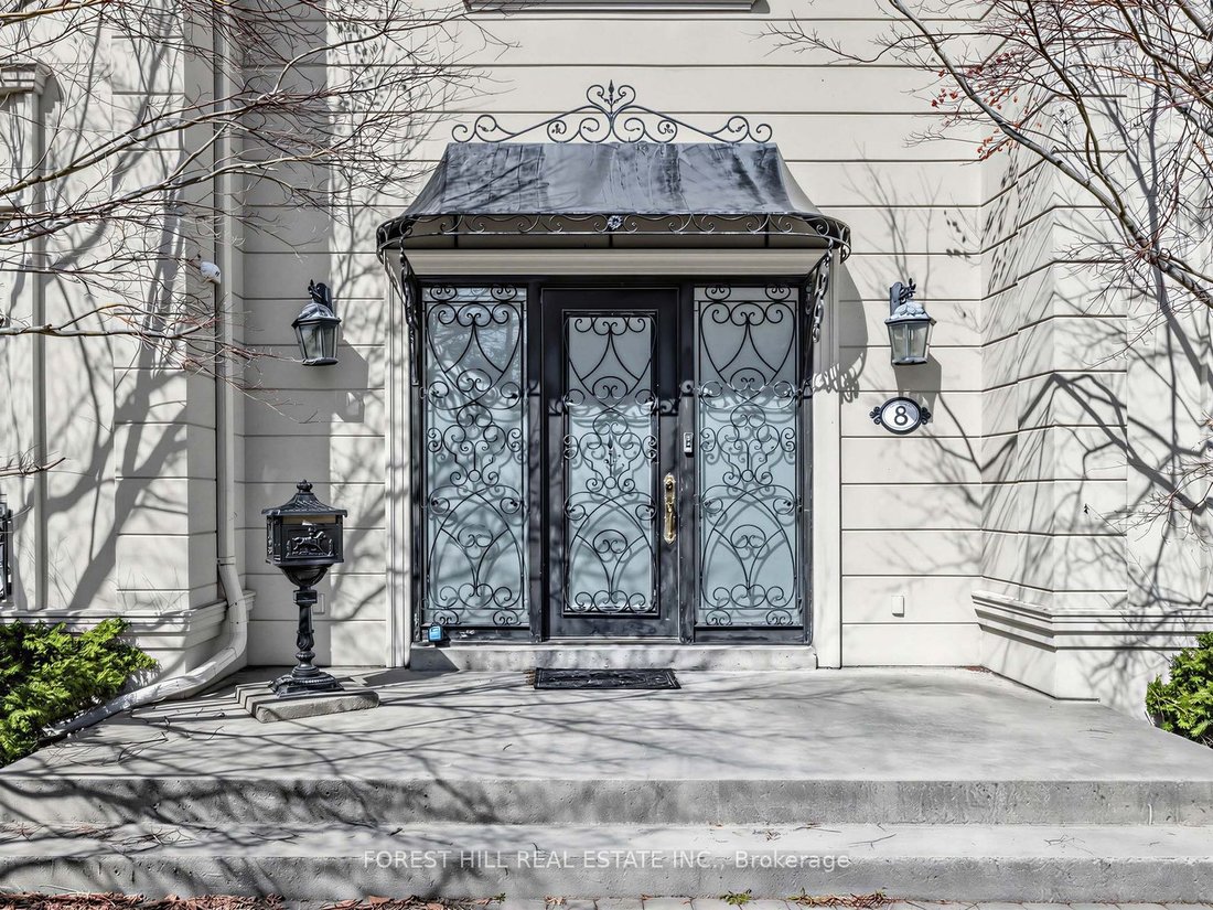House in Toronto, Ontario, Canada 2 - 18642359