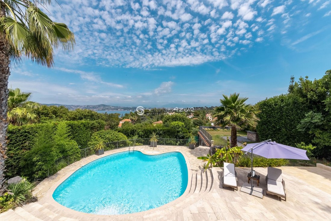 Villa in Vieille Ville, Antibes, France 3 - 18644936