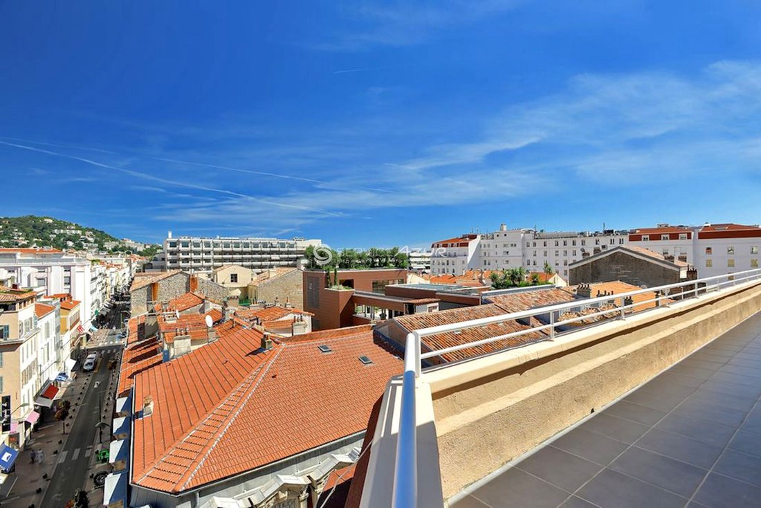 Apartment in Cannes, Provence-Alpes-Côte d'Azur, France 2 - 18644947