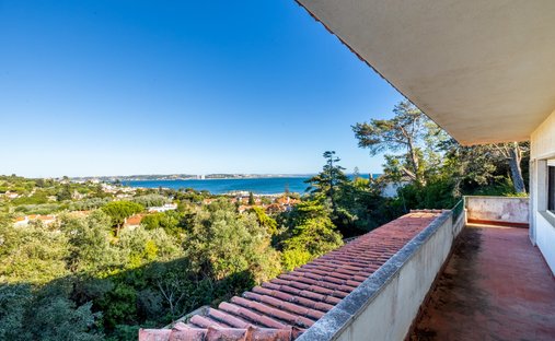 House in Oeiras e Sao Juliao da Barra, Paco de Arcos e Caxias, Lisbon, Portugal 1