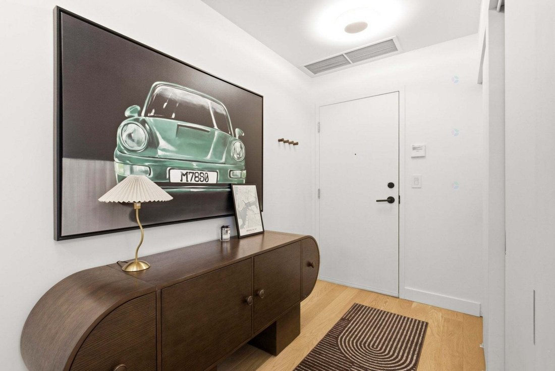 Condo in Montréal, Quebec, Canada 5 - 18644250