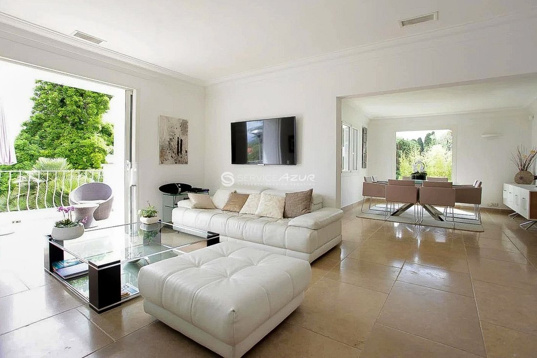 Villa in Vieille Ville, Antibes, France 5 - 18645232