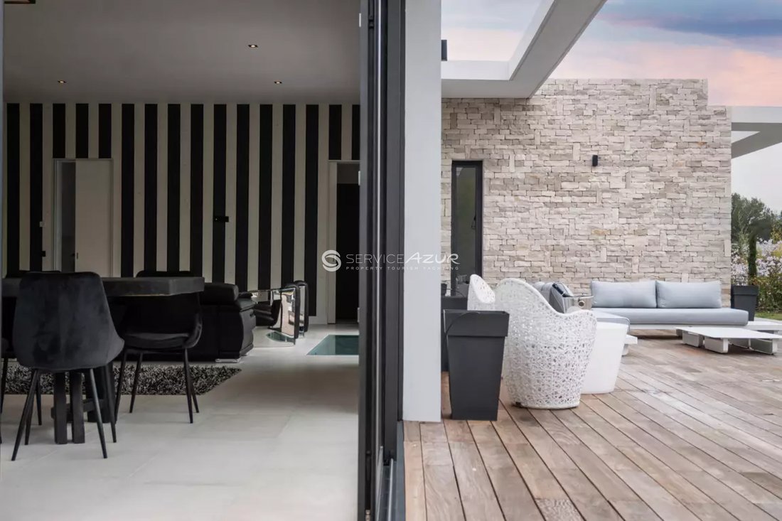 Villa in Mougins, Provence-Alpes-Côte d'Azur, France 5 - 18645143