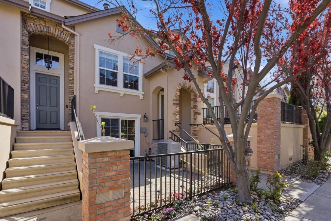 Townhouse in San Jose, California, United States 3 - 18646120