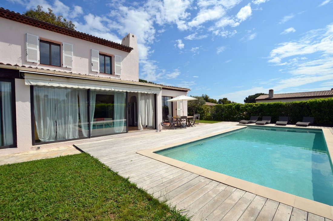 Villa in Village, Villeneuve-Loubet, France 1 - 18644648