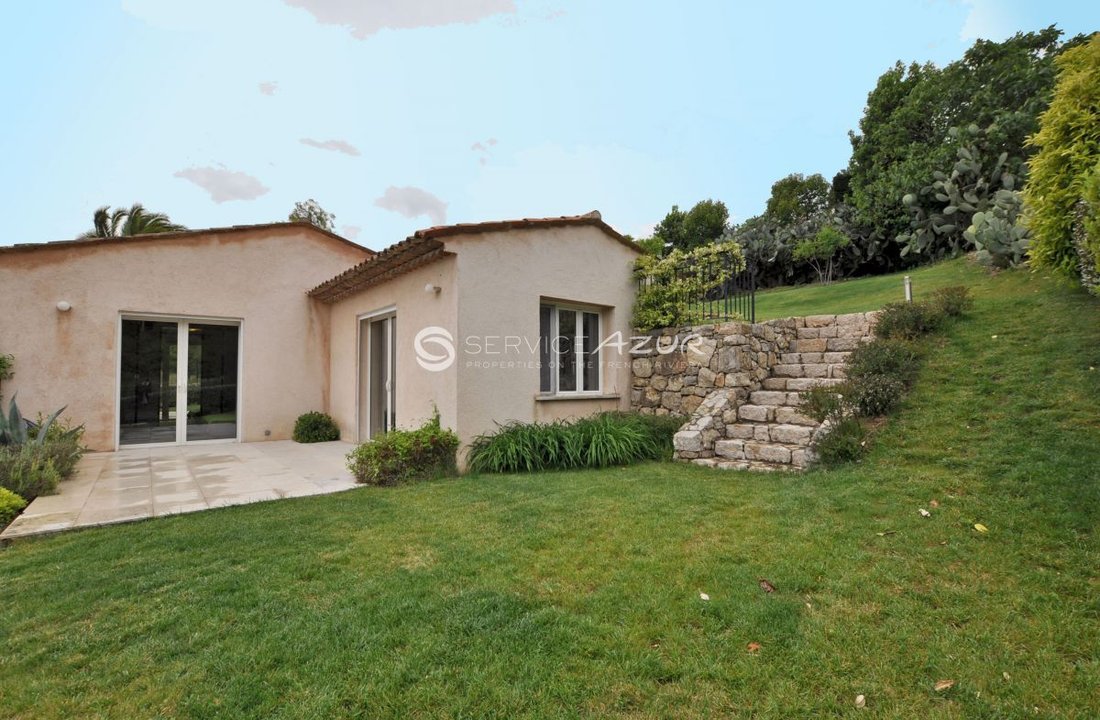 Villa in Mougins, Provence-Alpes-Côte d'Azur, France 3 - 18644395