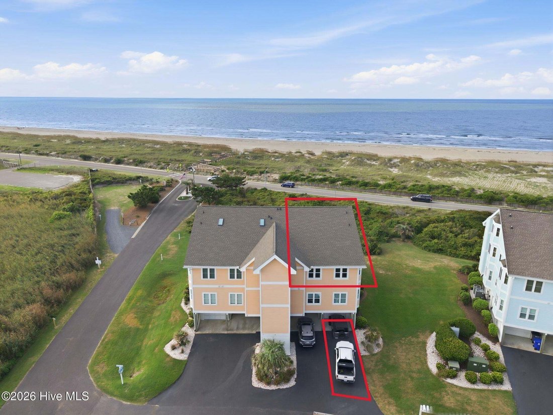 Condo in Oak Island, North Carolina, United States 2 - 18642156