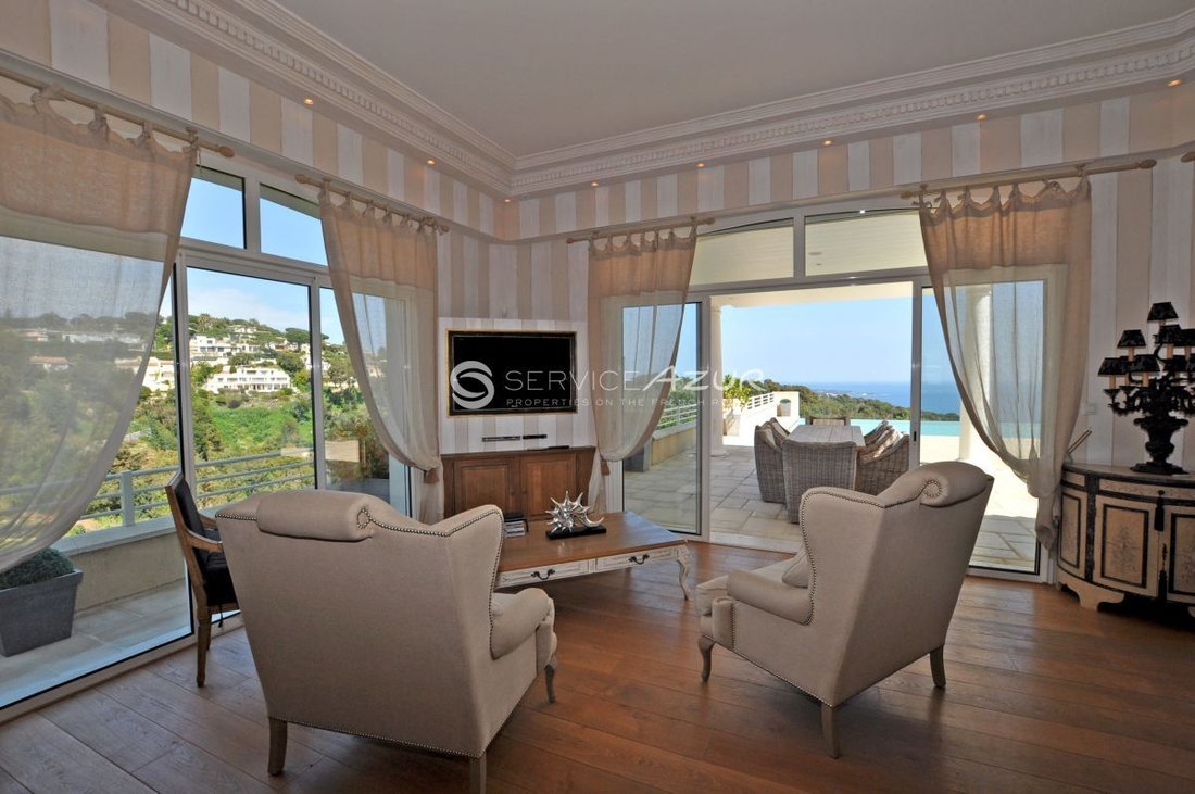 Villa in Cannes, Provence-Alpes-Côte d'Azur, France 4 - 18644206