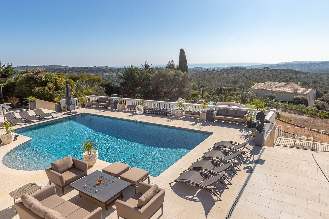 Villa in Valbonne, Provence-Alpes-Côte d'Azur, France 3 - 18645242
