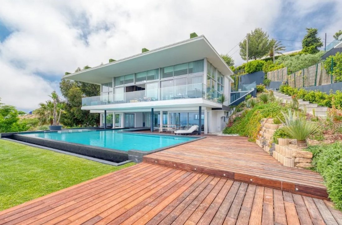 Villa in Cannes, Provence-Alpes-Côte d'Azur, France 1 - 18645023