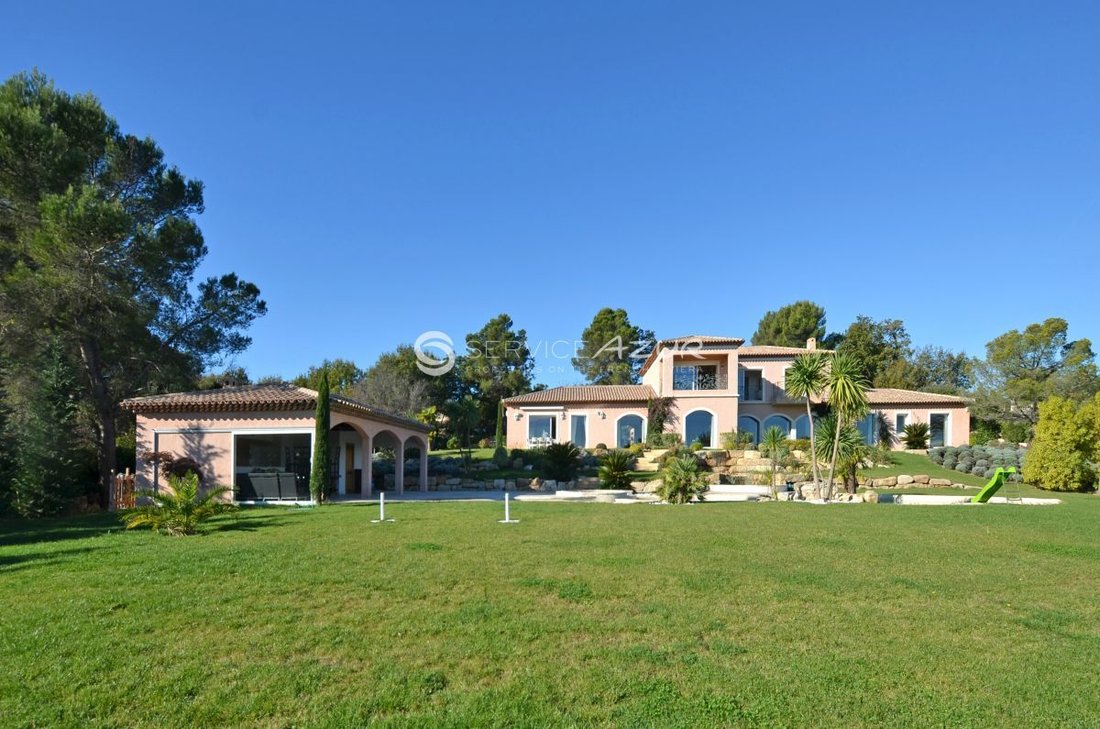 Villa in Mougins, Provence-Alpes-Côte d'Azur, France 2 - 18644765
