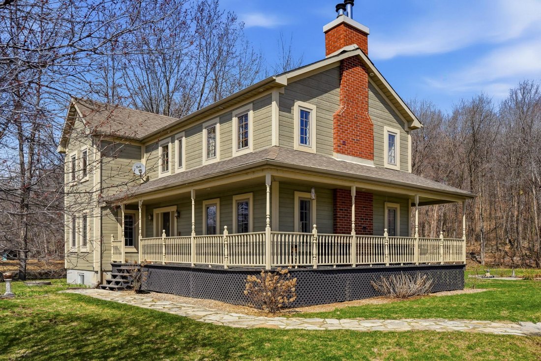 House in Saint-André-d'Argenteuil, Quebec, Canada 4 - 17760226