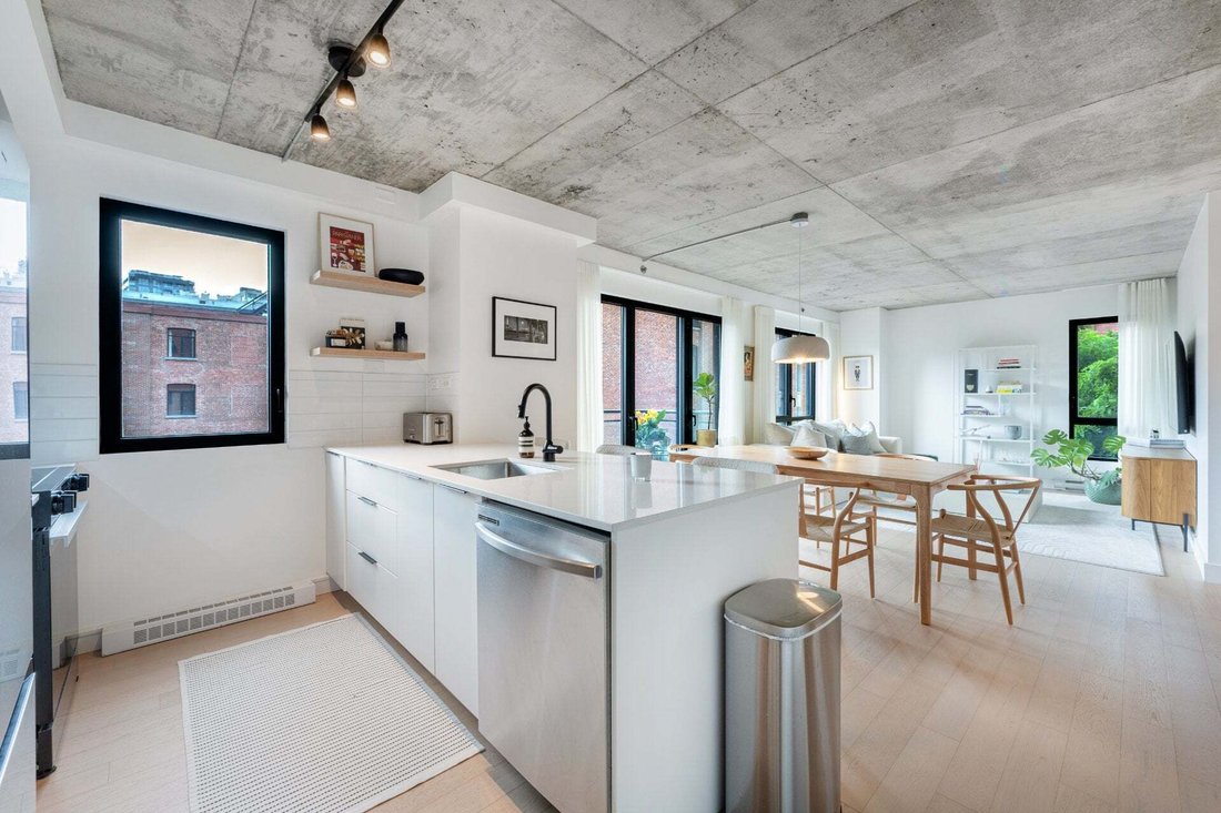 Condo in Montréal, Quebec, Canada 4 - 18644369