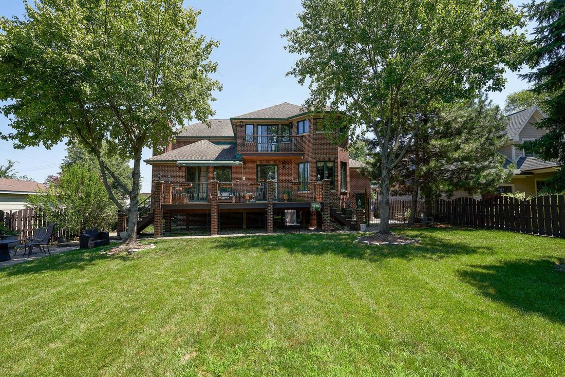 House in Oak Lawn, Illinois, United States 3 - 18642392