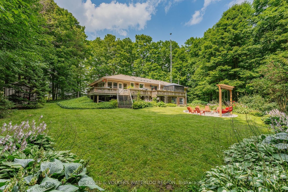 House in Wilmot, Ontario, Canada 2 - 18642580