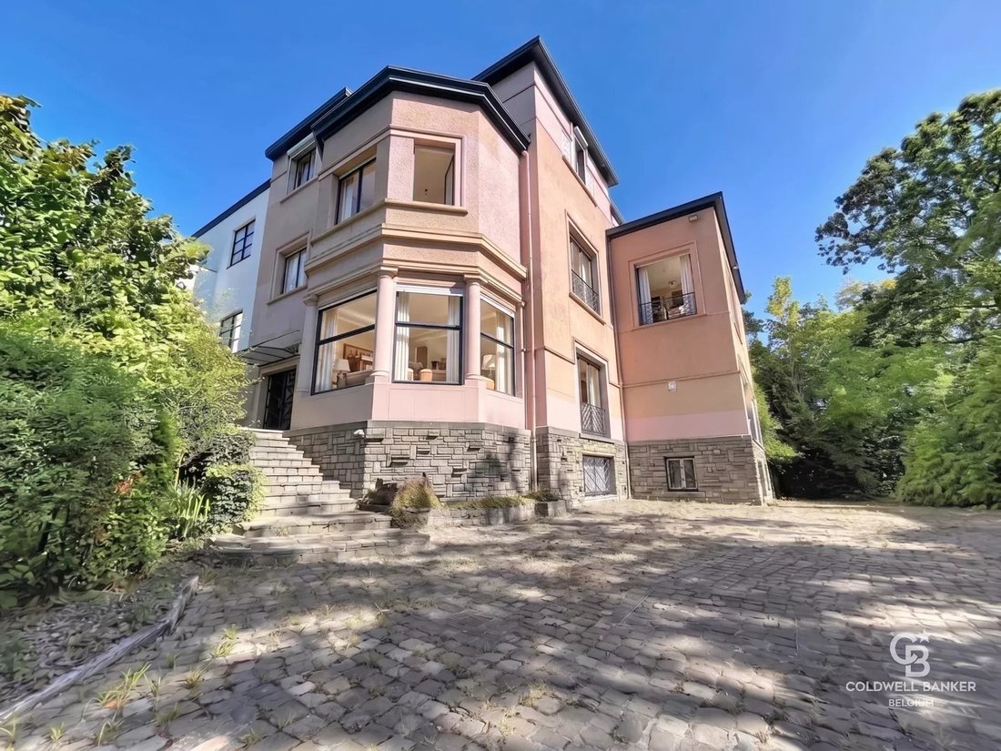 Villa in Uccle, Brussels, Belgium 1 - 18644067