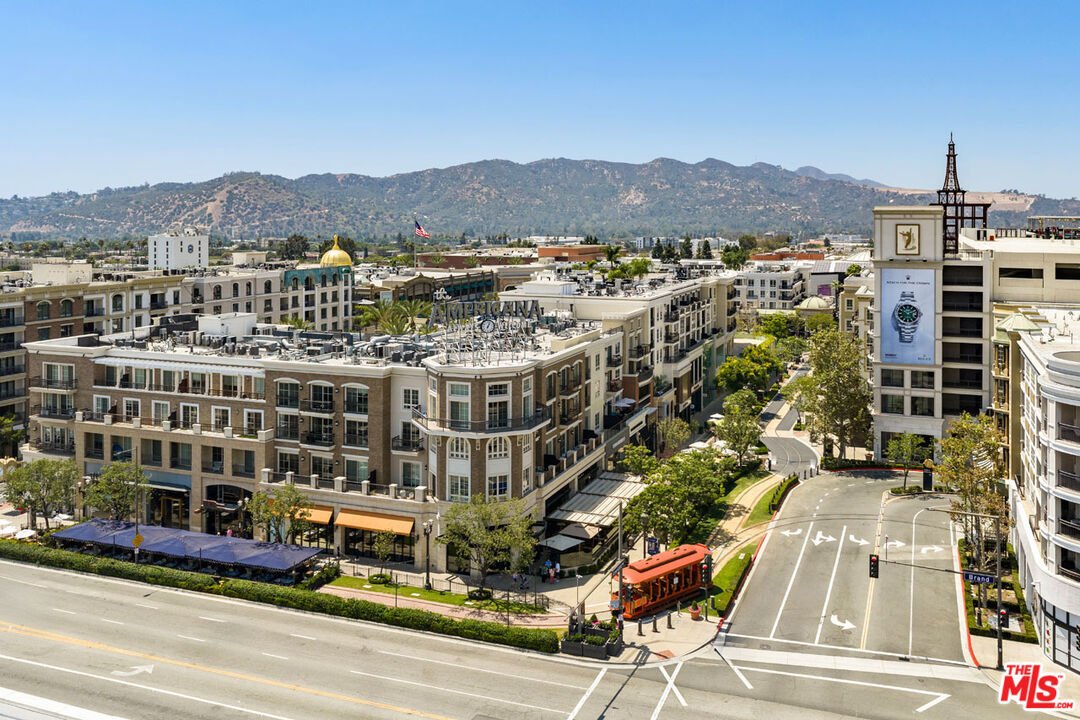 Condo in Glendale, California, United States 1 - 18644631